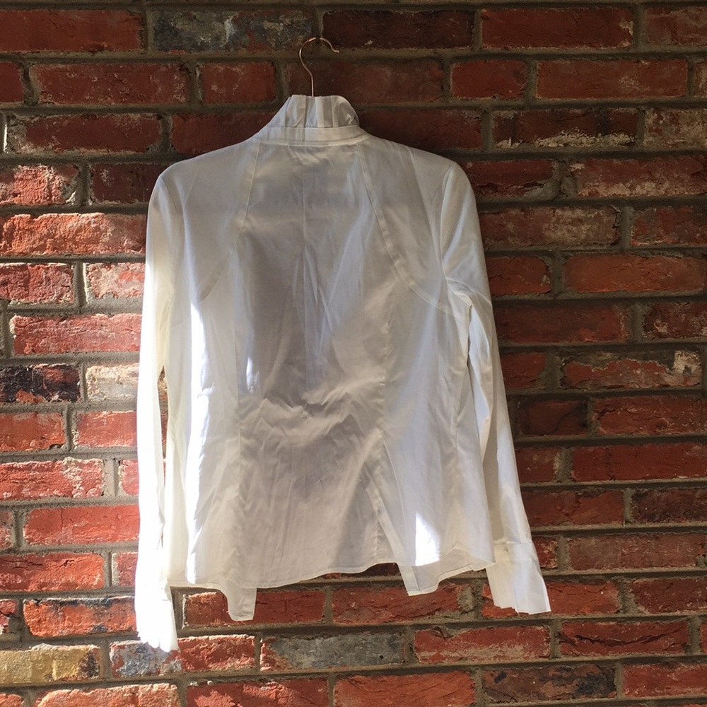 Tracy M. white ruffle button down - Picture 2 of 5